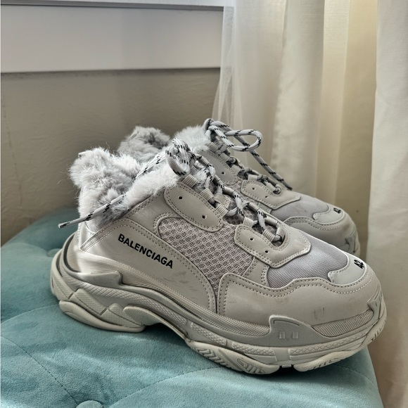 Balenciaga - Picture 2 of 7